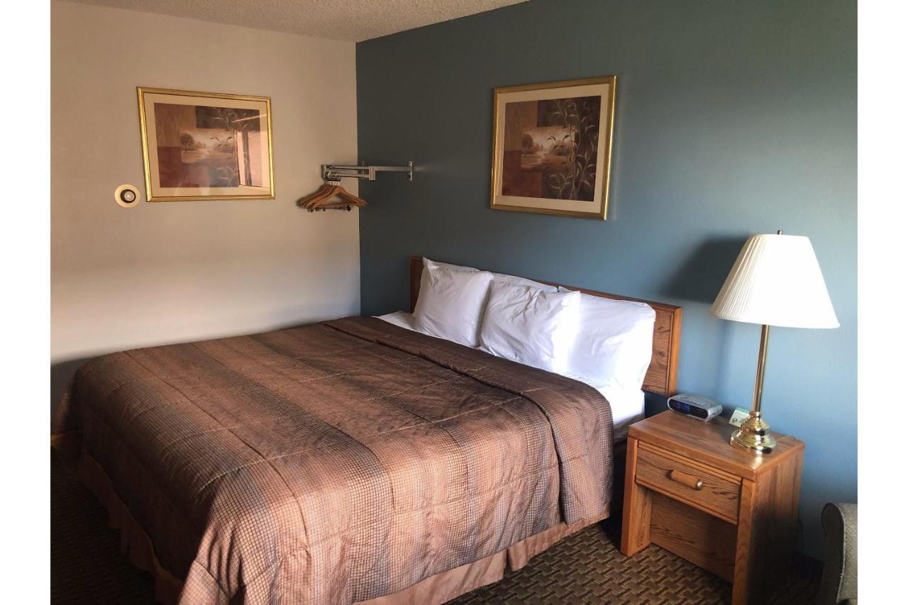 Oyo Hotel Glendive - Yellowstone River Exterior foto