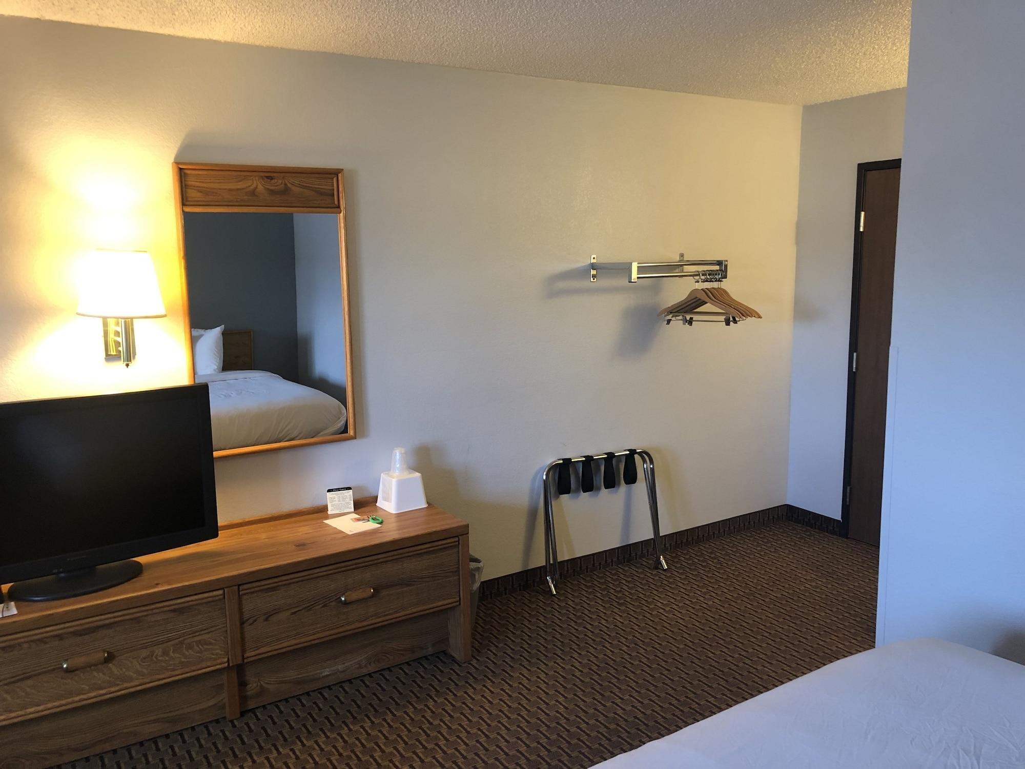 Oyo Hotel Glendive - Yellowstone River Exterior foto